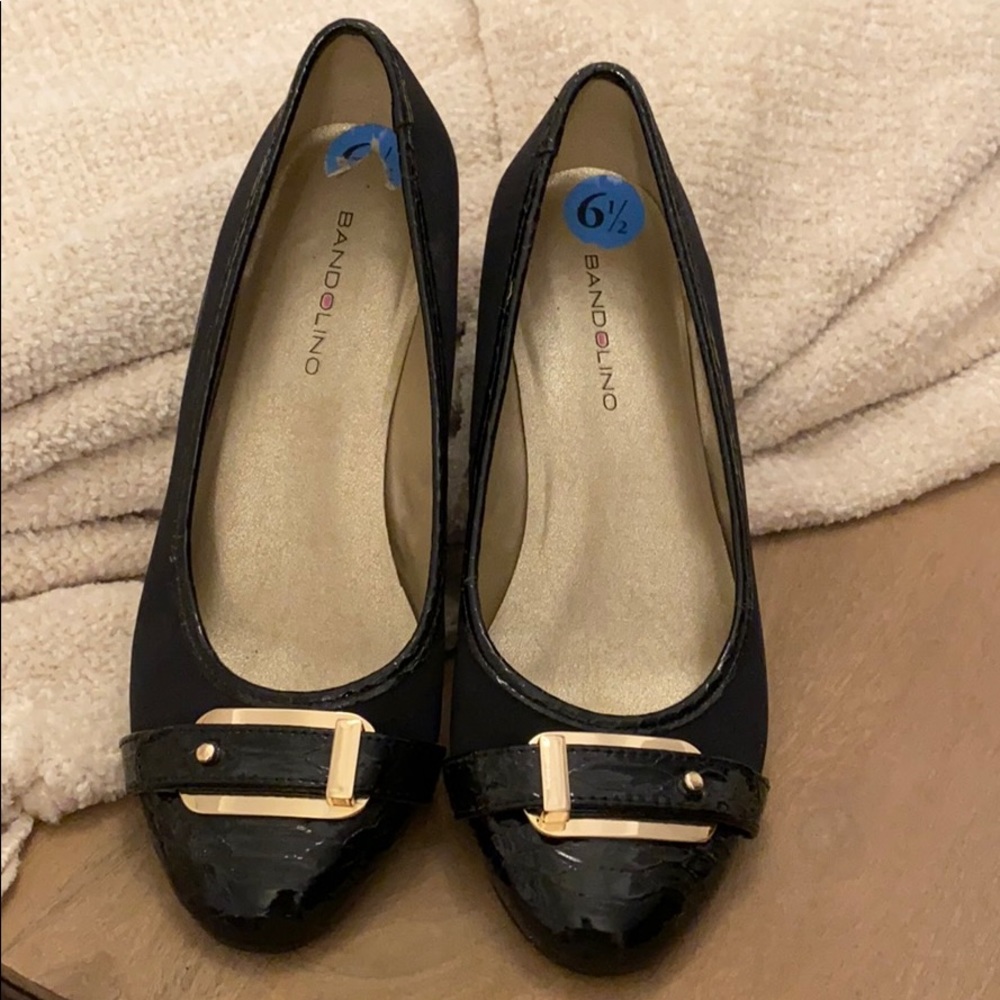 Bandolino wedge